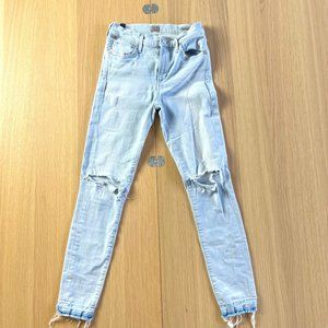 Citizens of Humanity light blue high waisted jeans size 25 ripped